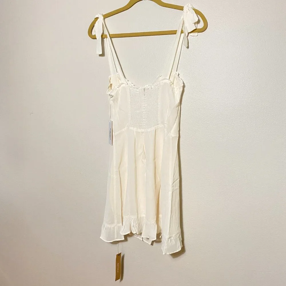 🥳🥳SALE🥳🥳Reformation Christine Dress in Ivory - Picture 10 of 12